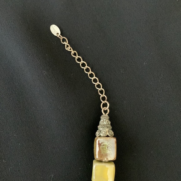 Vintage brand ceramic choker. Cubed ceramic glazed pieces are so unique! - Picture 4 of 4